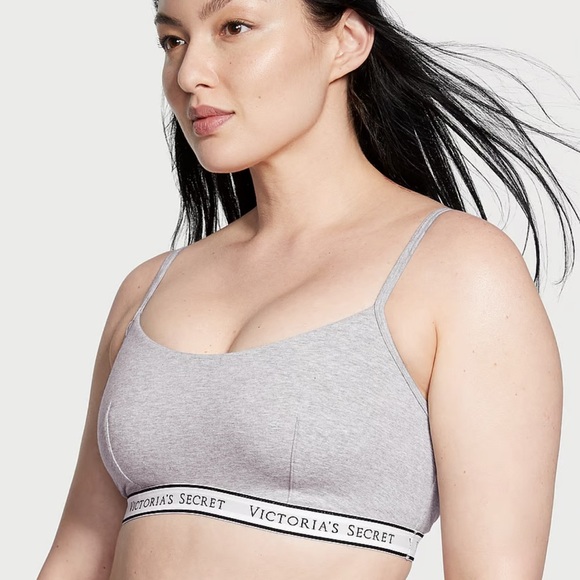 New
VICTORIA'S SECRET
Logo Cotton Scoop Bralette - Picture 3 of 4
